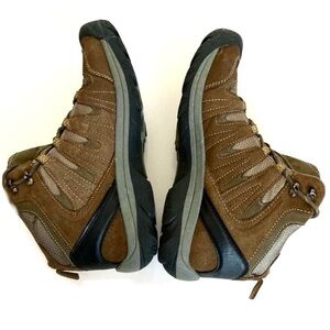 Ozark Trail Men's Brown and Tan Weatherproof Hiking Hunting Rain Snow Boots